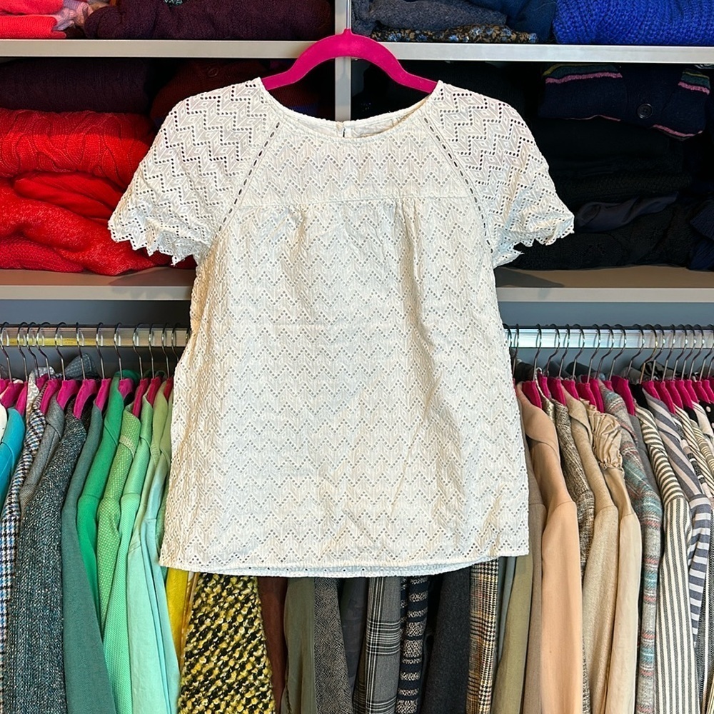 J Crew white short sleeve eyelet scoop neck blouse size XS